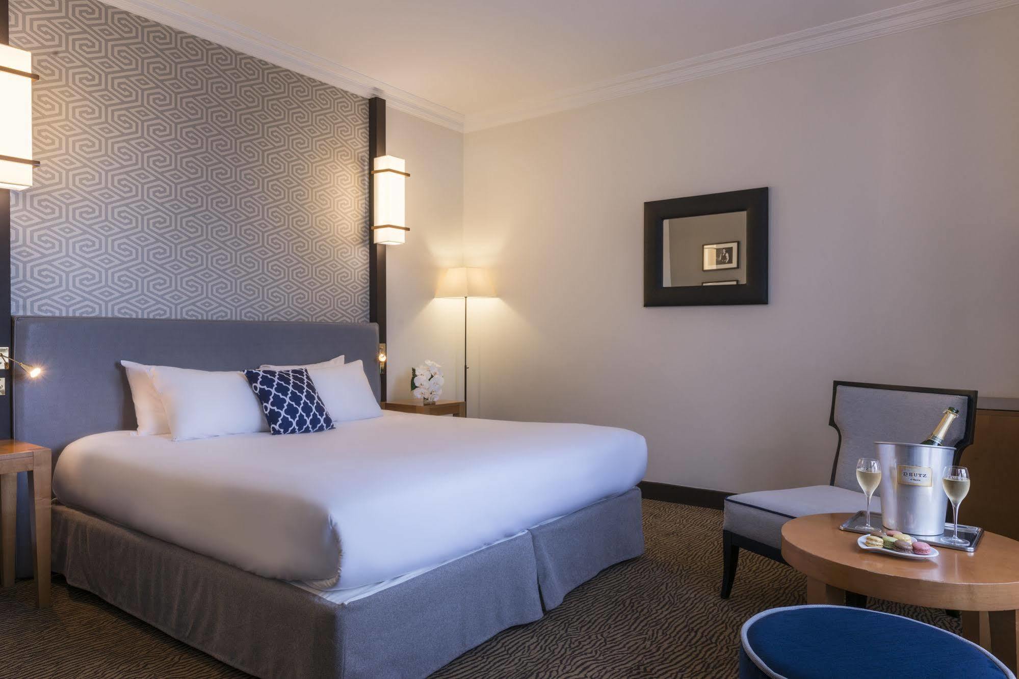 Hotel Le Marquis By Inwood Hotels Paris Eksteriør billede